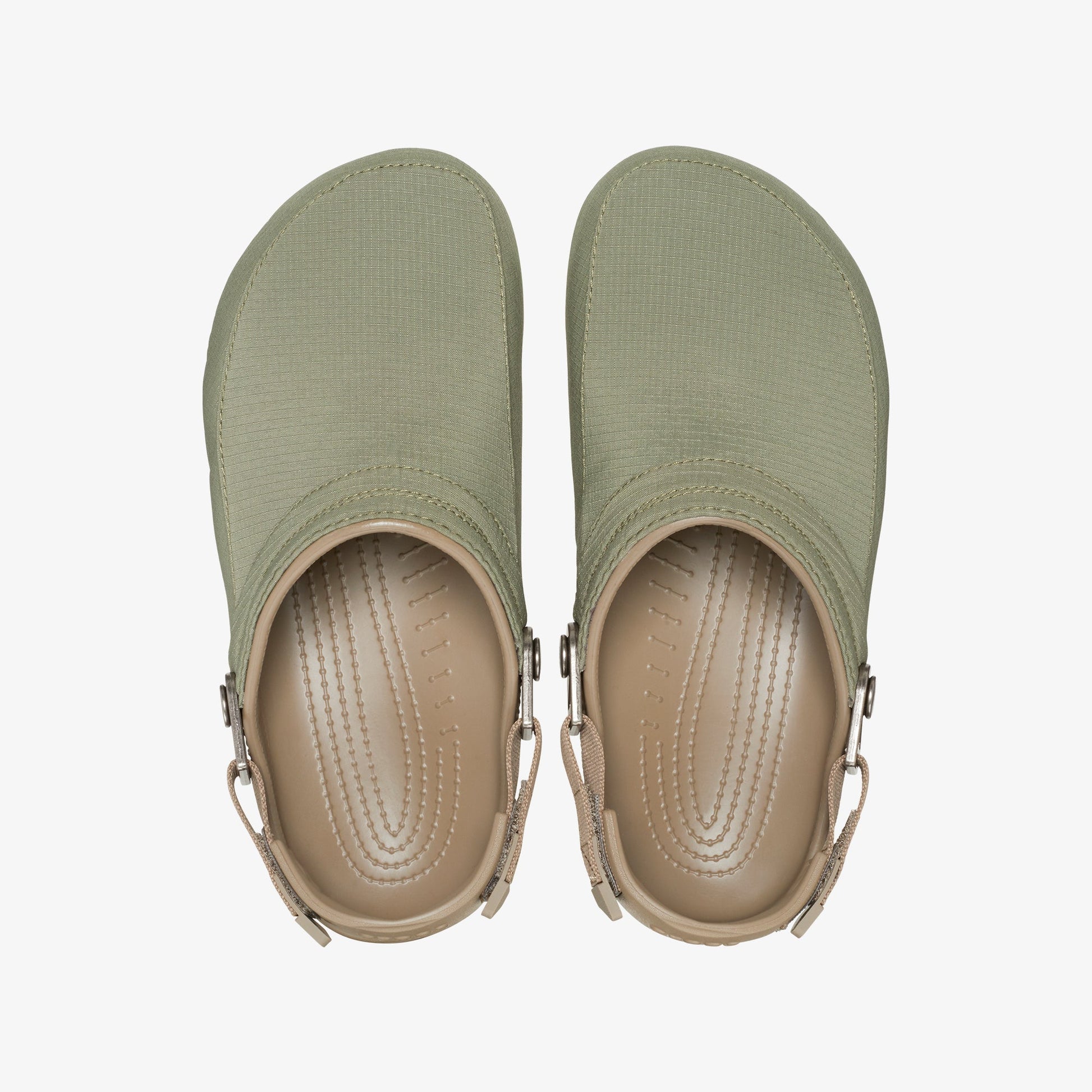 Crocs | MOPQ X CROCS CLASSIC CLOG  { KHAKI
