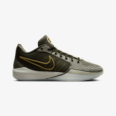 Nike | SABRINA 1 