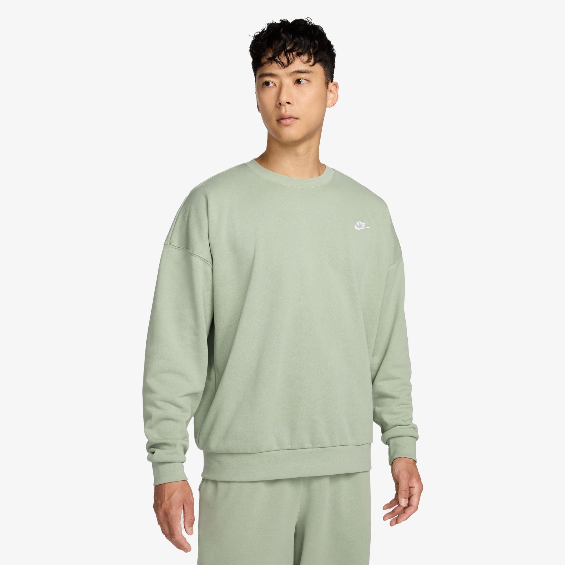 NIKE | CLUB FLEECE OVERSIZED FRENCH TERRY CREW { JADE HORIZON/JADE HORIZON/WHITE