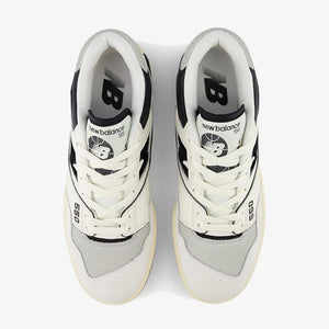 New Balance | BB550 { WHITE/GREY