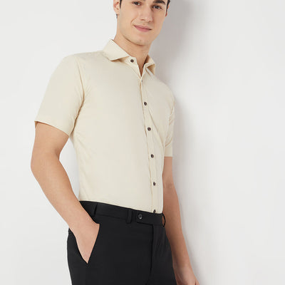Wrinkle Free Half Sleeve Shirt