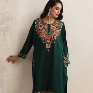 trueBrowns Green Kashmiri Embroidered Woollen Phiran Kurta