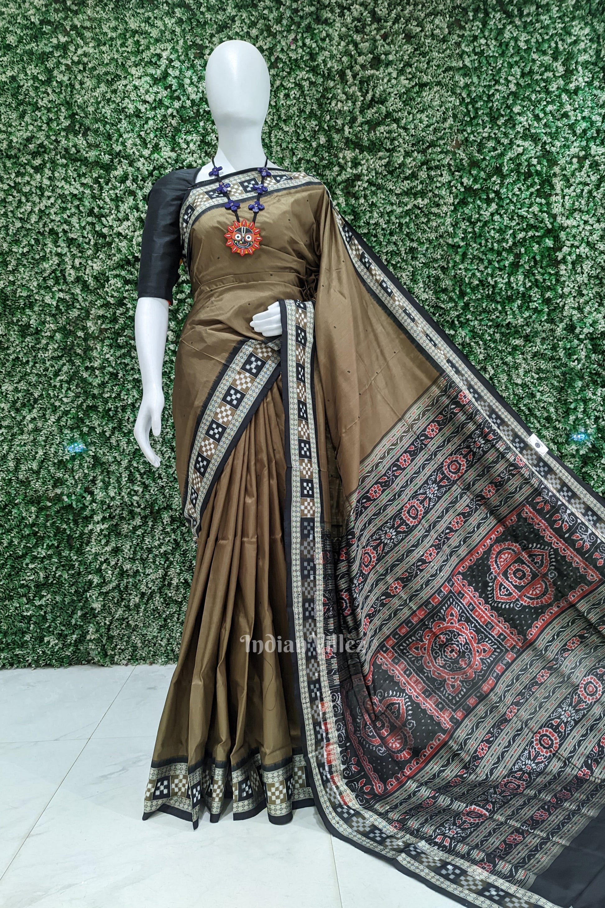 Dark Olive Green Sambalpuri Ikat Bomkai Silk Saree With Pasapali Border