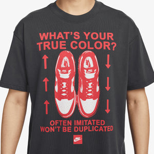 NIKE | SPORTSWEAR T-SHIRT { ANTHRACITE