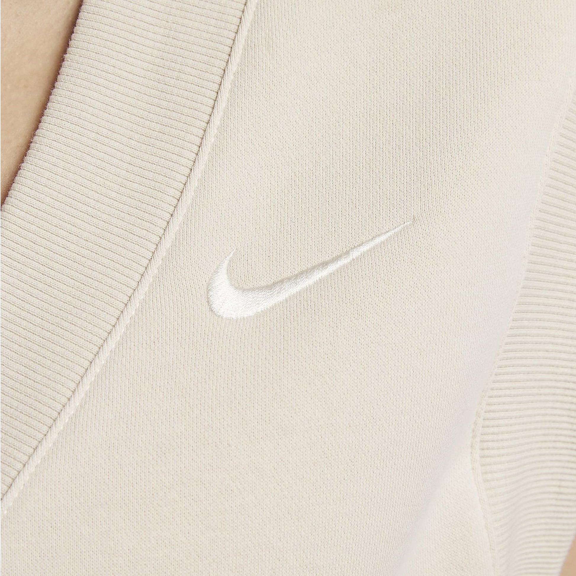 NIKE | SPORTSWEAR PHOENIX FLEECE { LT OREWOOD BRN/SAIL