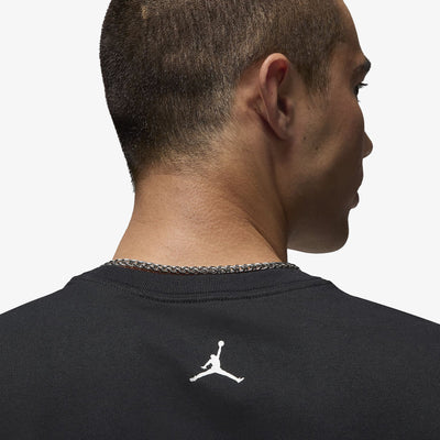 JORDAN | FLIGHT ESSENTIALS { BLACK/WHITE