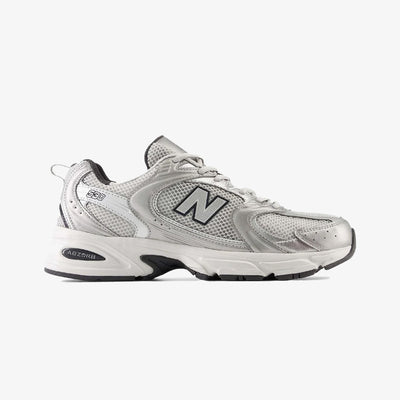 New Balance | 530 { GREY MATTER
