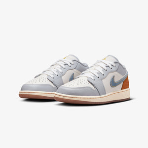 Jordan | AIR JORDAN 1 LOW SE (GS)  { PHANTOM/LT ARMORY BLUE-COCONUT MILK