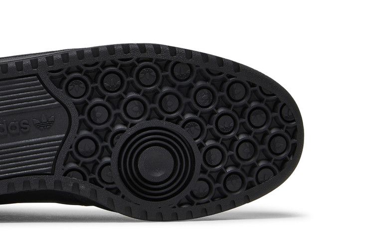 adidas Forum Mid Triple Black