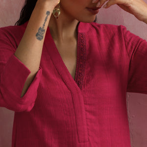 trueBrowns Magenta Cotton Dobby Kurta Set