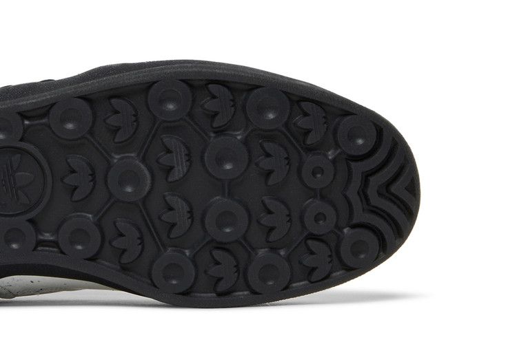 adidas Aloha Super Gonz Cloud White Black