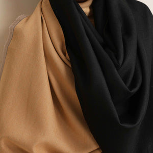 trueBrowns Black Reversible Woollen Stole