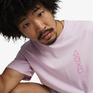 Puma | x PLAYSTATION TEE  { GRAPE MIST