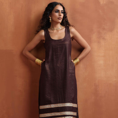 trueBrowns Brown Metallic Straight Kurta Set