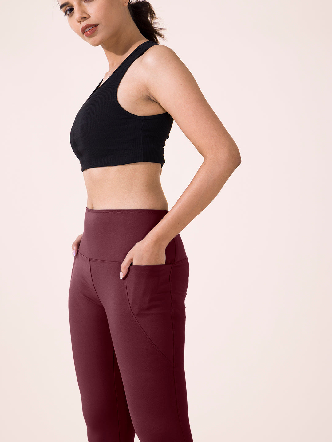 Women Solid Maroon Nylon Fitness Tights
