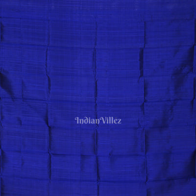 White with Multicolor Odisha Ikat Kathiphera Khandua Silk Saree