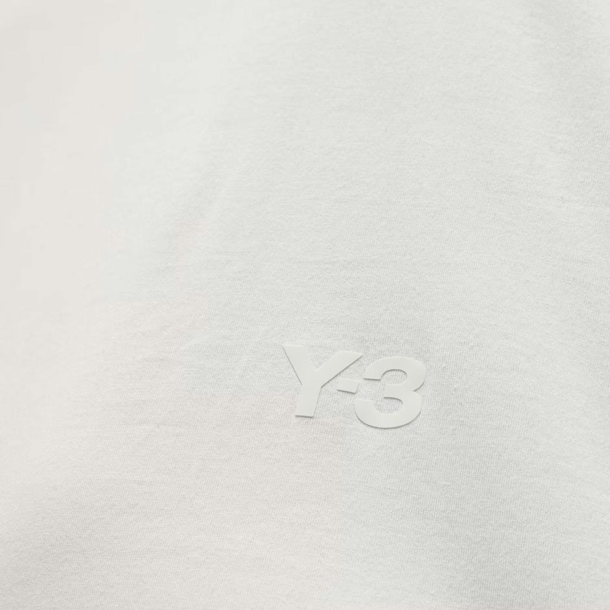 Y-3 | BOXY SHORT SLEEVE TEE { OFF WHITE