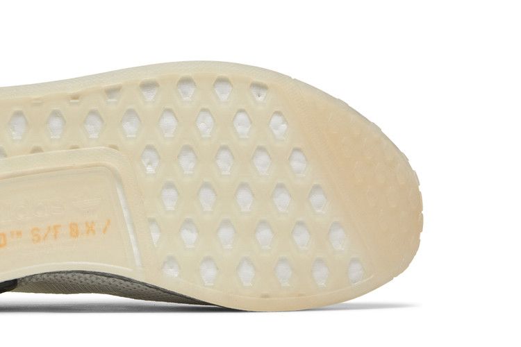 adidas NMD R1 Spectoo NASA Cloud White