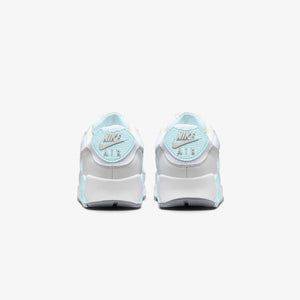 NIKE | AIR MAX 90 { WHITE/LIGHT SILVER-GLACIER BLUE