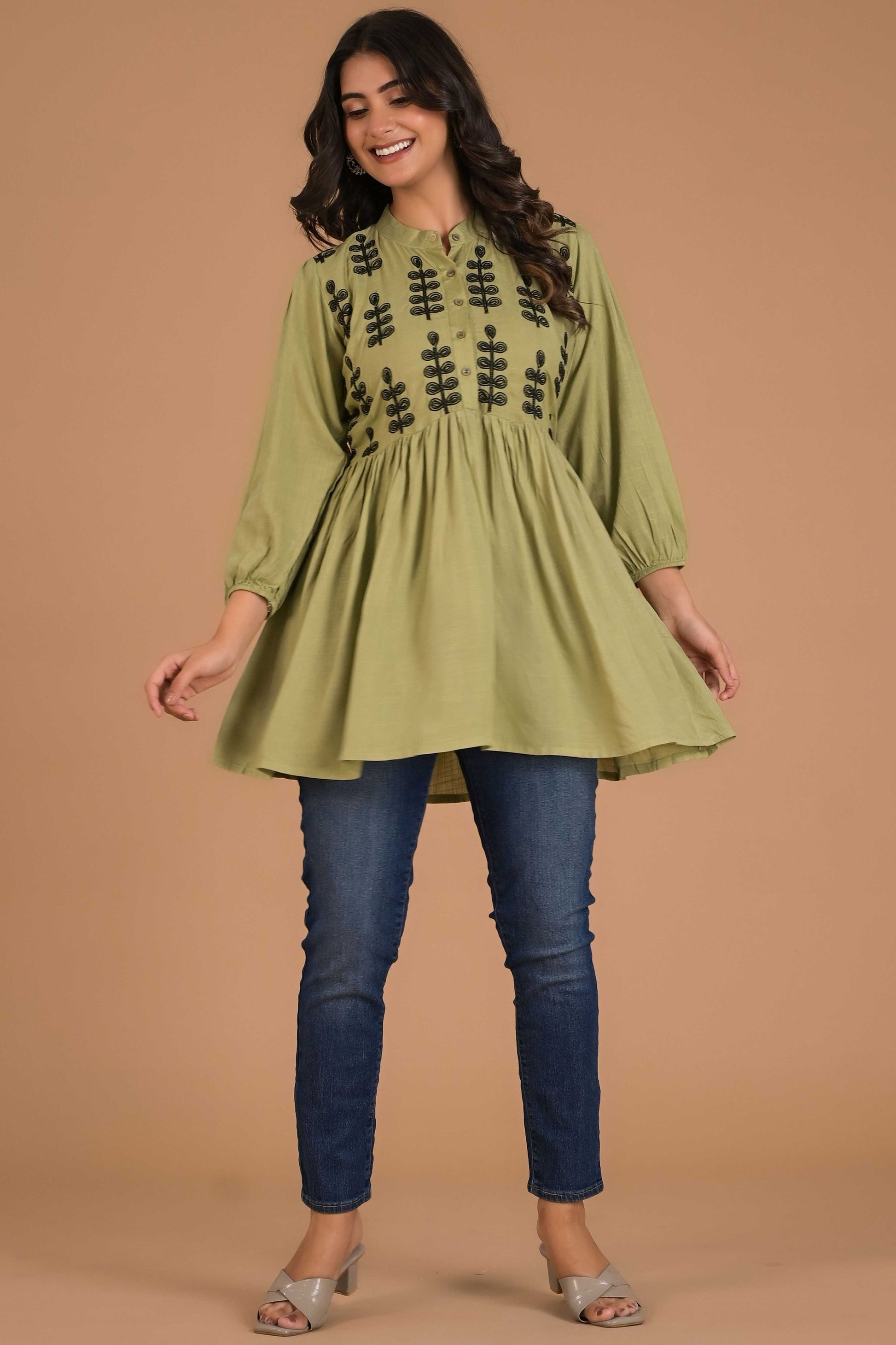 green-embroidered-cotton-slub-top