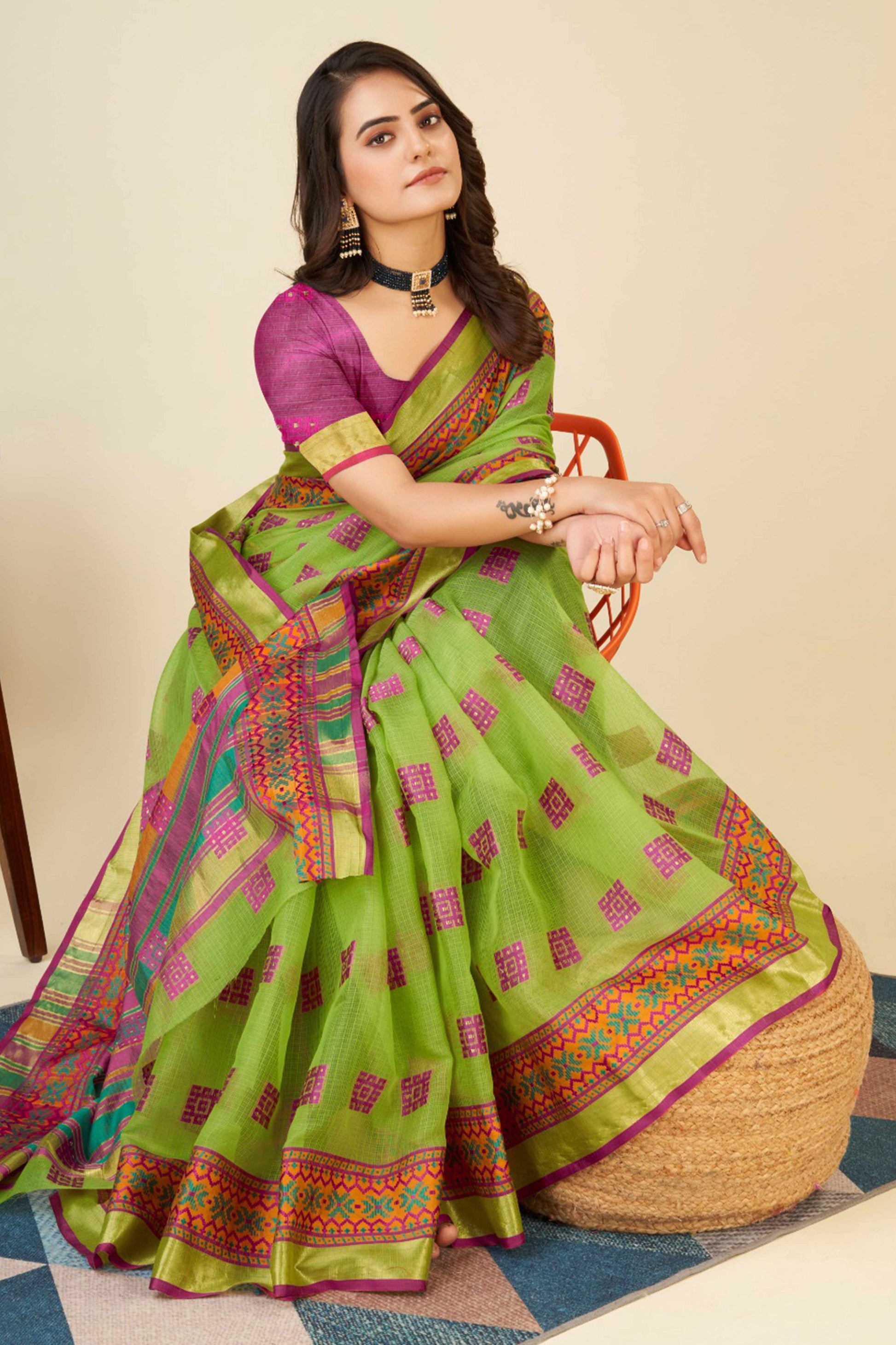 green-zari-weaving-cotton-blend-saree-41