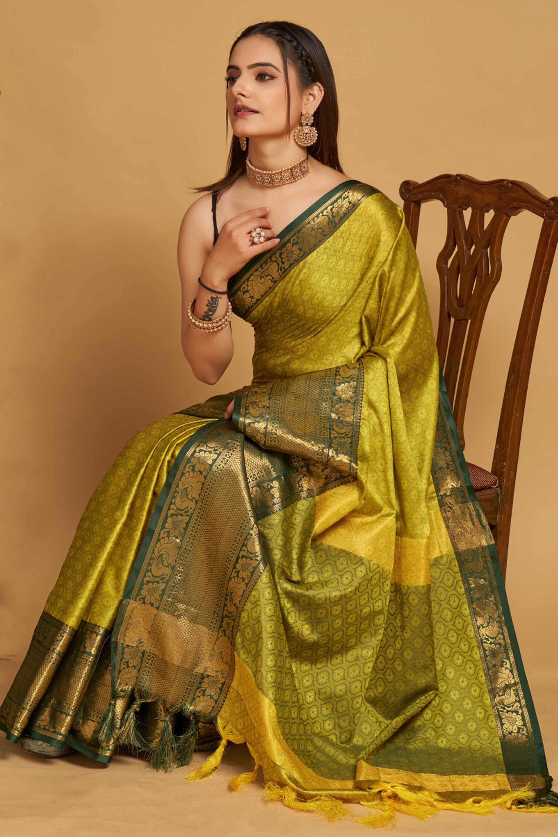 Light Green Zari Weaving Banarasi Silk Saree