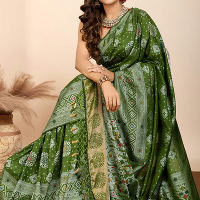 green-minakari-weaving-pure-silk-saree-3