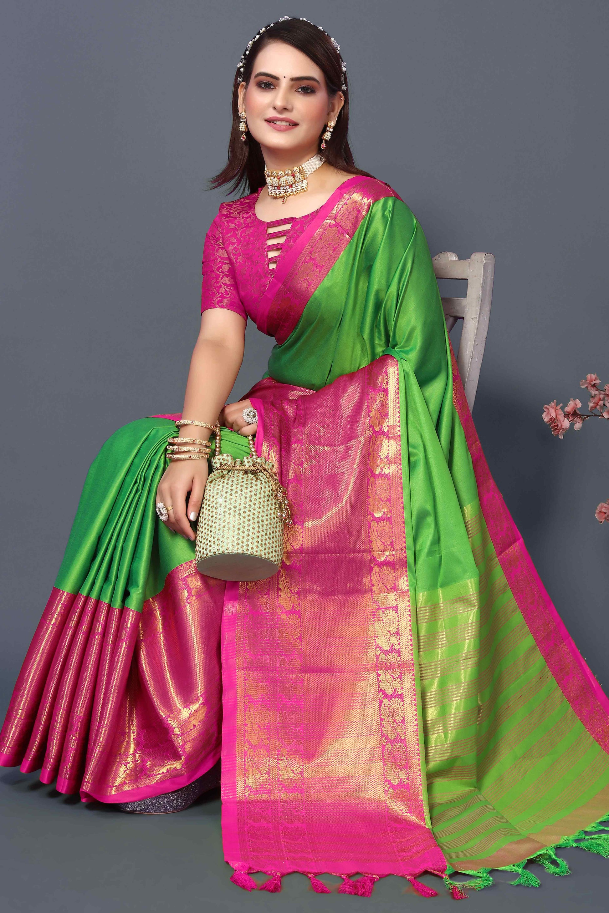 Fresh Green Zari Weaving Cotton Silk Saree