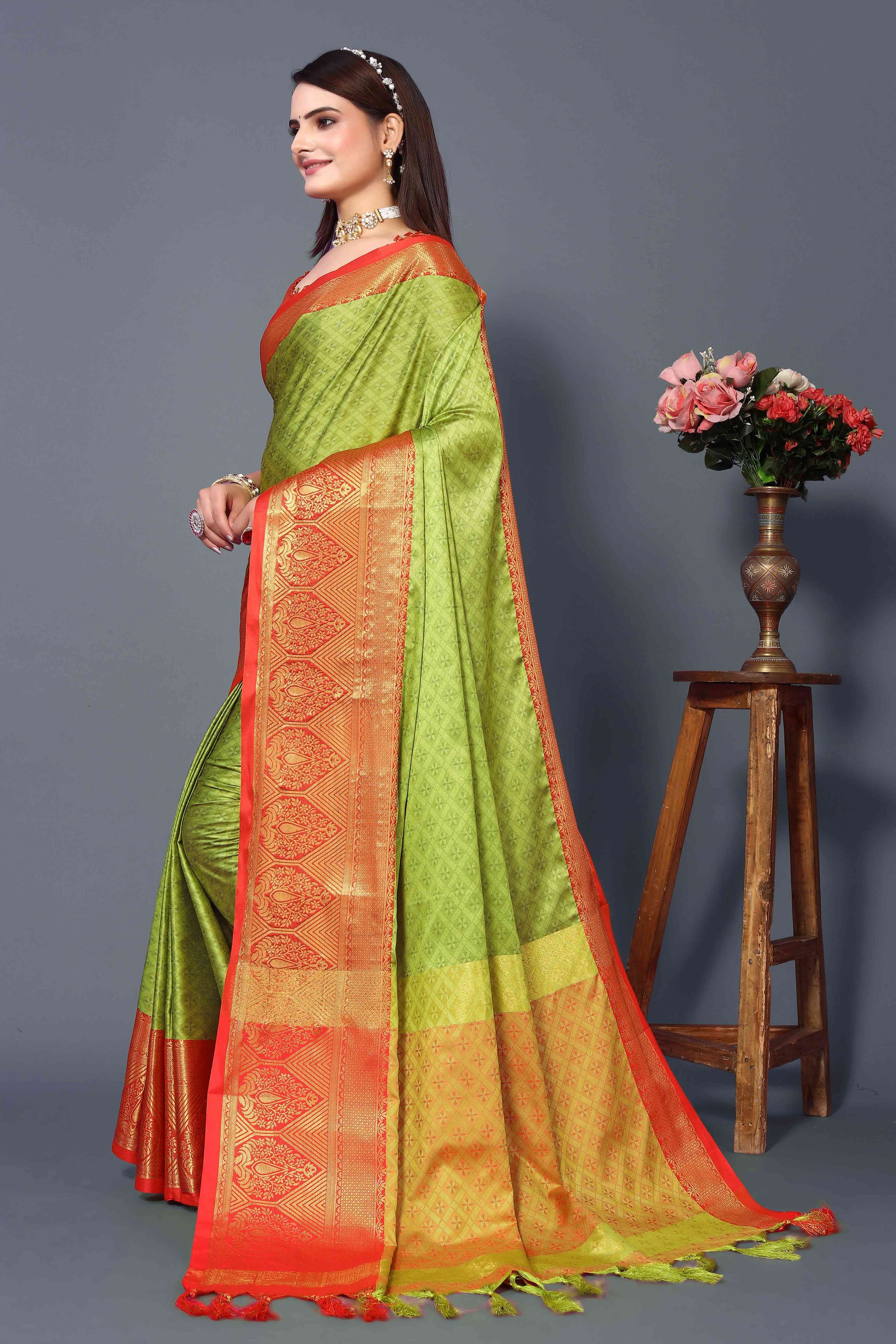 green-zari-weaving-cotton-silk-saree