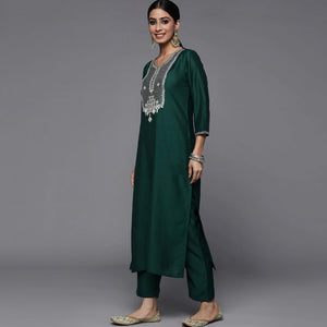 green-embroidered-rayon-kurti-set