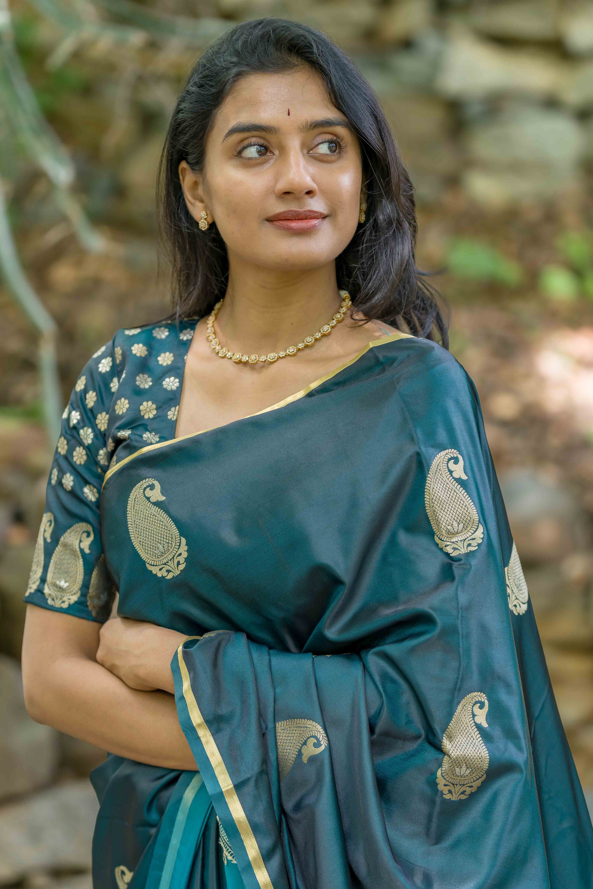 Casal Green Zari Weaving Satin Saree With Tassels