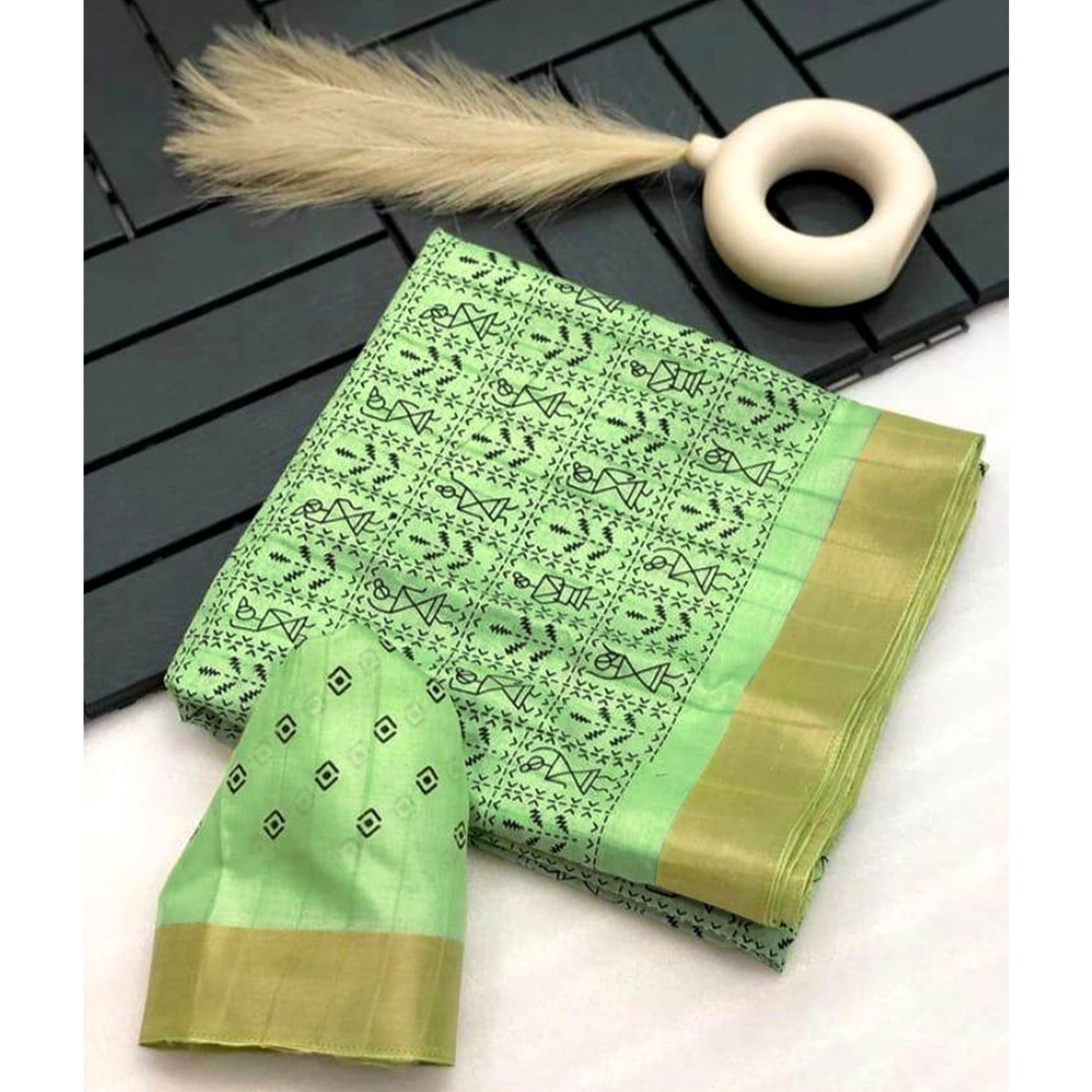 green-digital-printed-dola-silk-saree-with-jacquard-zari-board