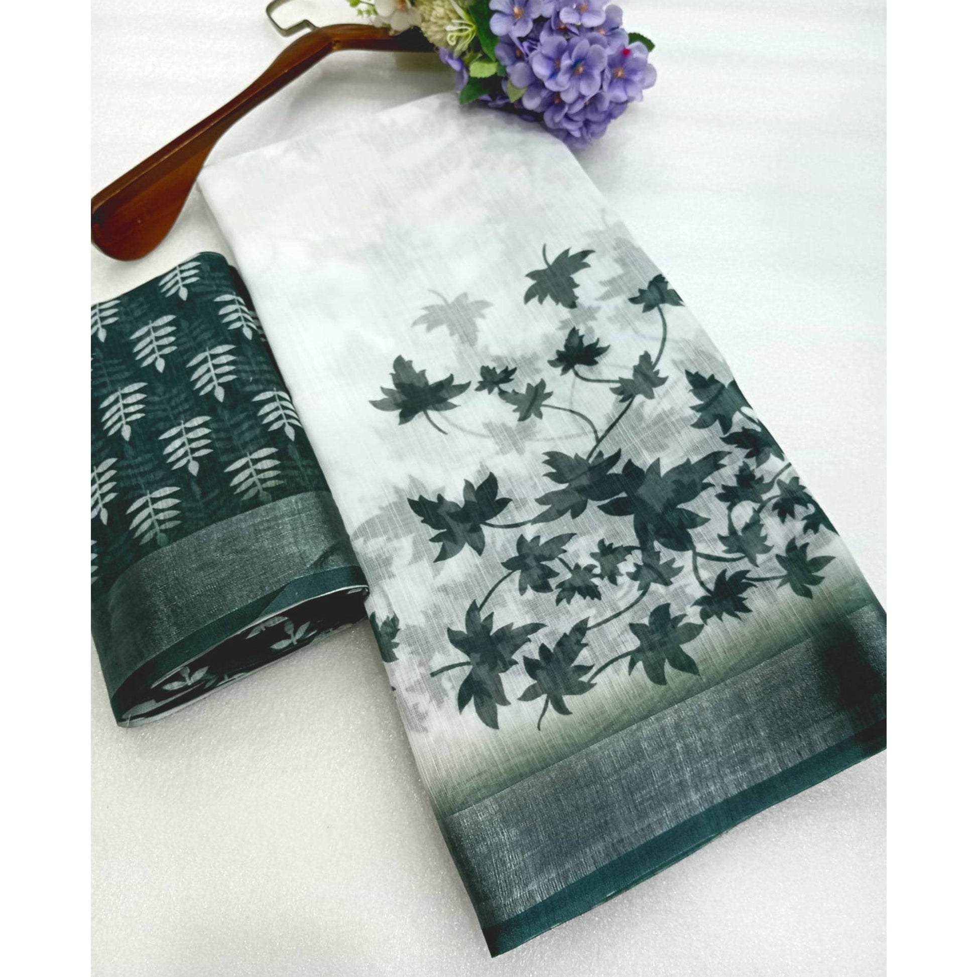 green-floral-printed-linen-saree-10