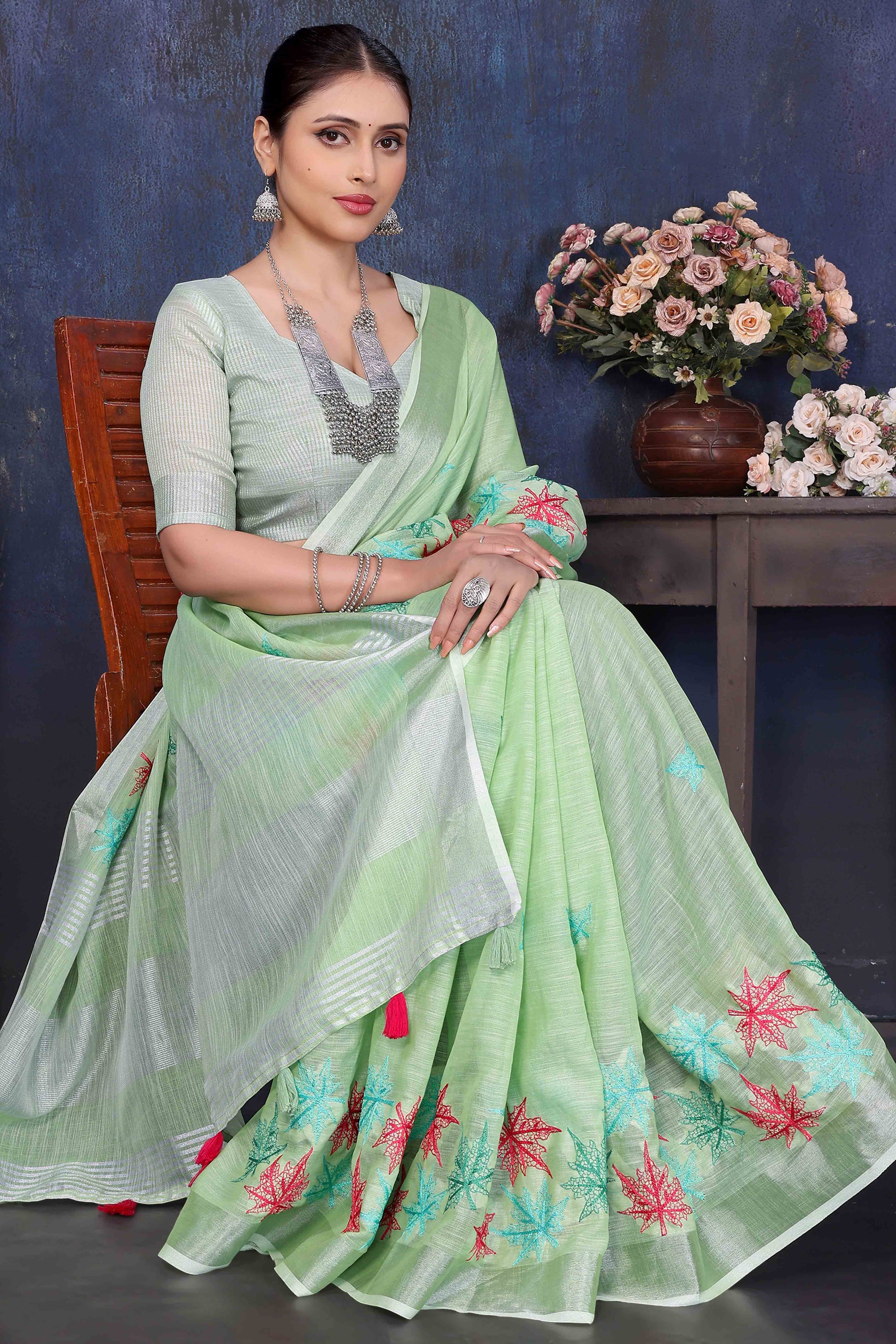 green-floral-embroidered-cotton-silk-saree-42