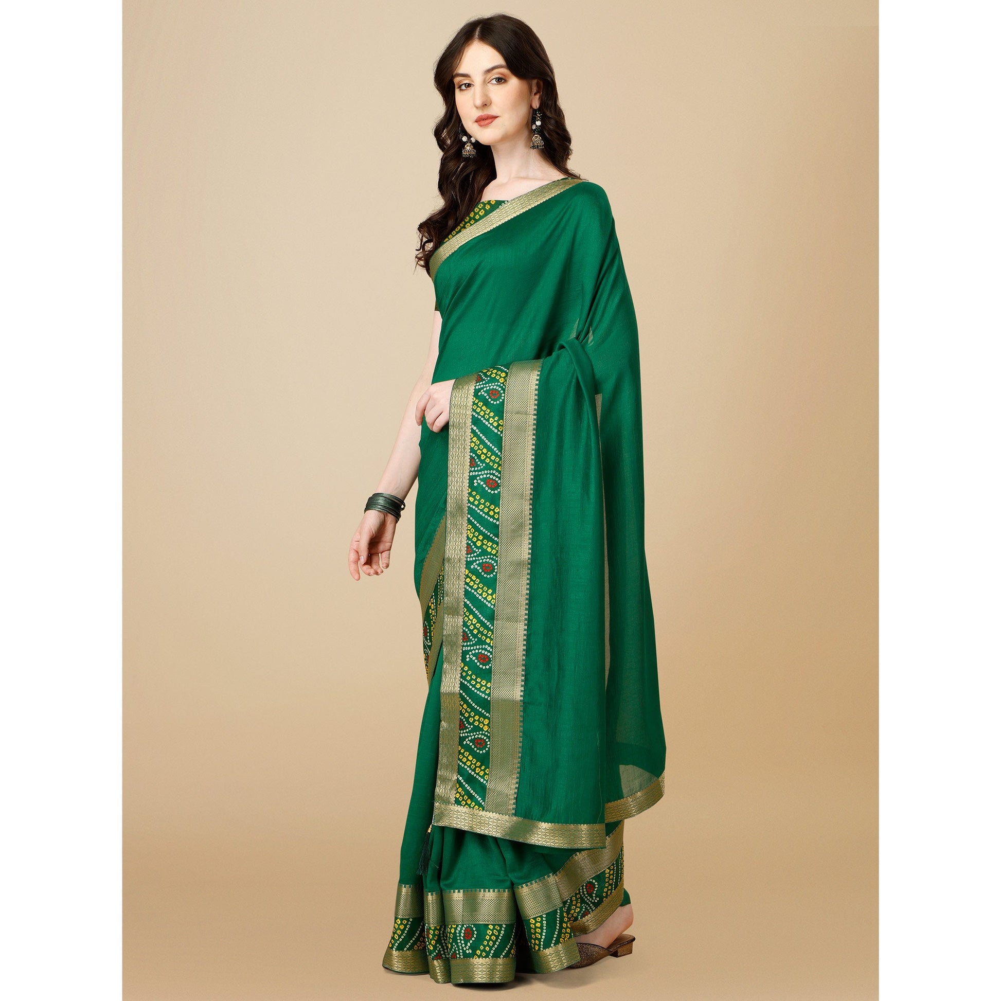 green-solid-vichitra-silk-saree-143341