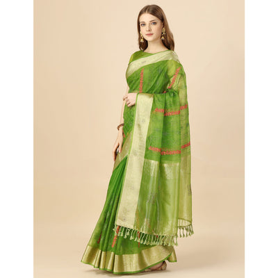 green-floral-embroidery-with-swarovski-work-organza-saree-3