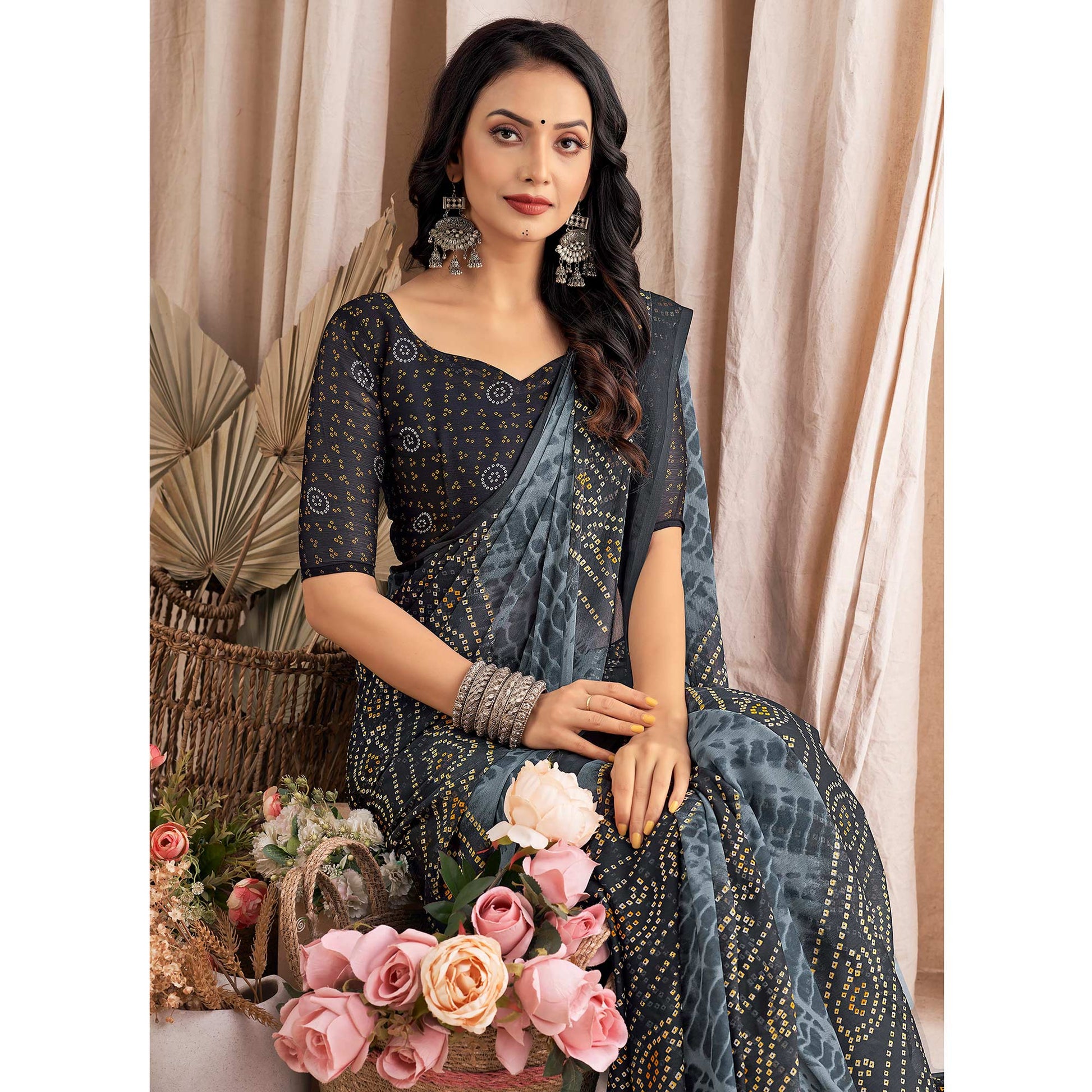grey-bandhani-printed-chiffon-saree-2