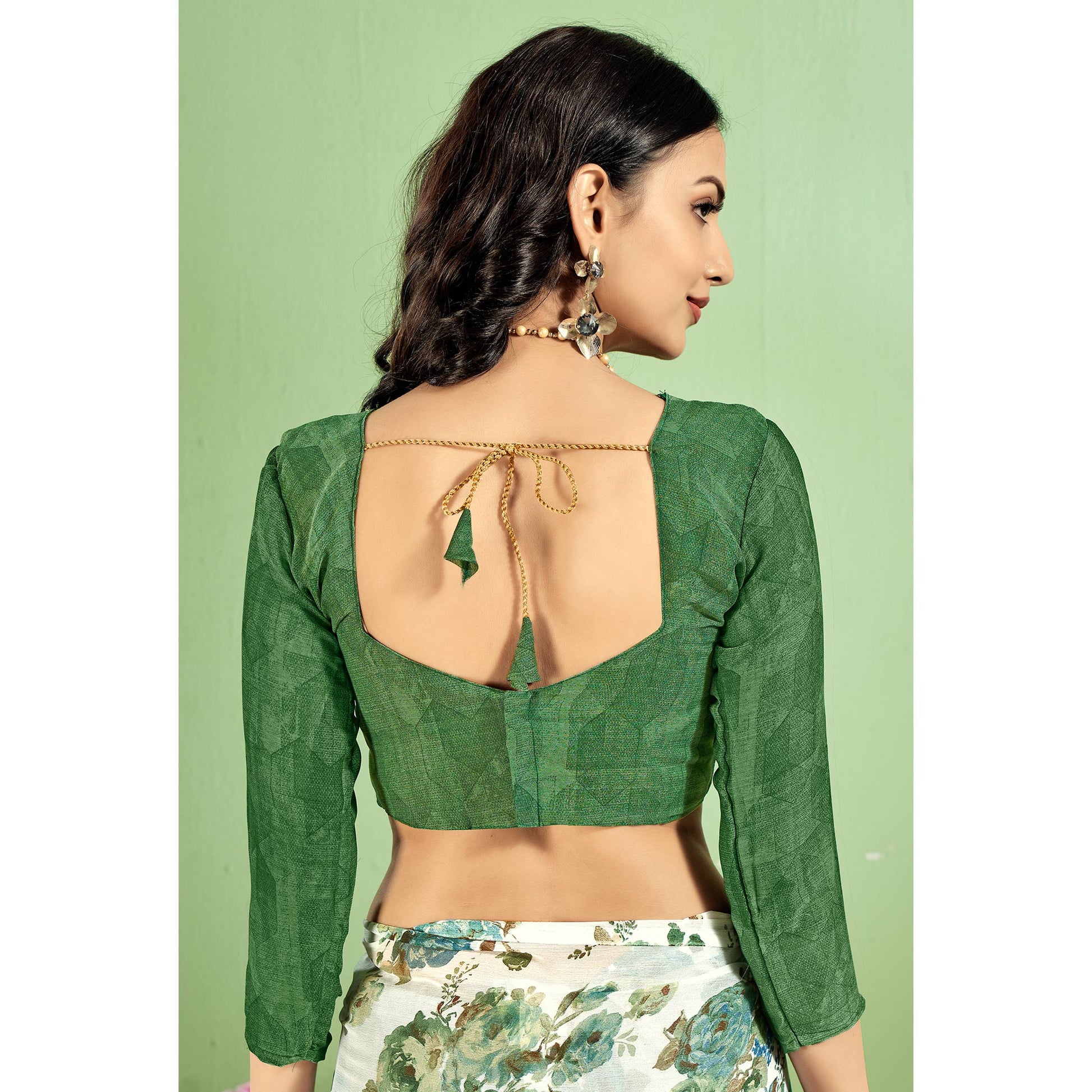 green-floral-printed-chiffon-saree-7