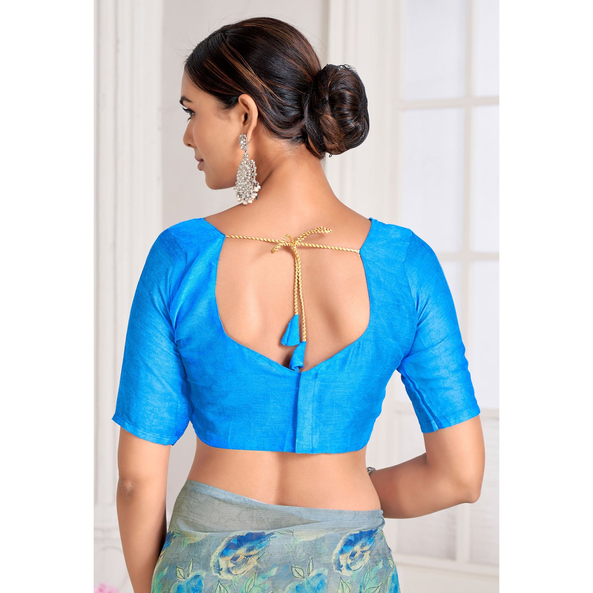 grey-floral-printed-chiffon-saree-8