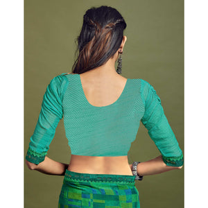 green-geometric-printed-chiffon-saree-4