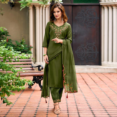 green-floral-embroidery-chanderi-silk-suit