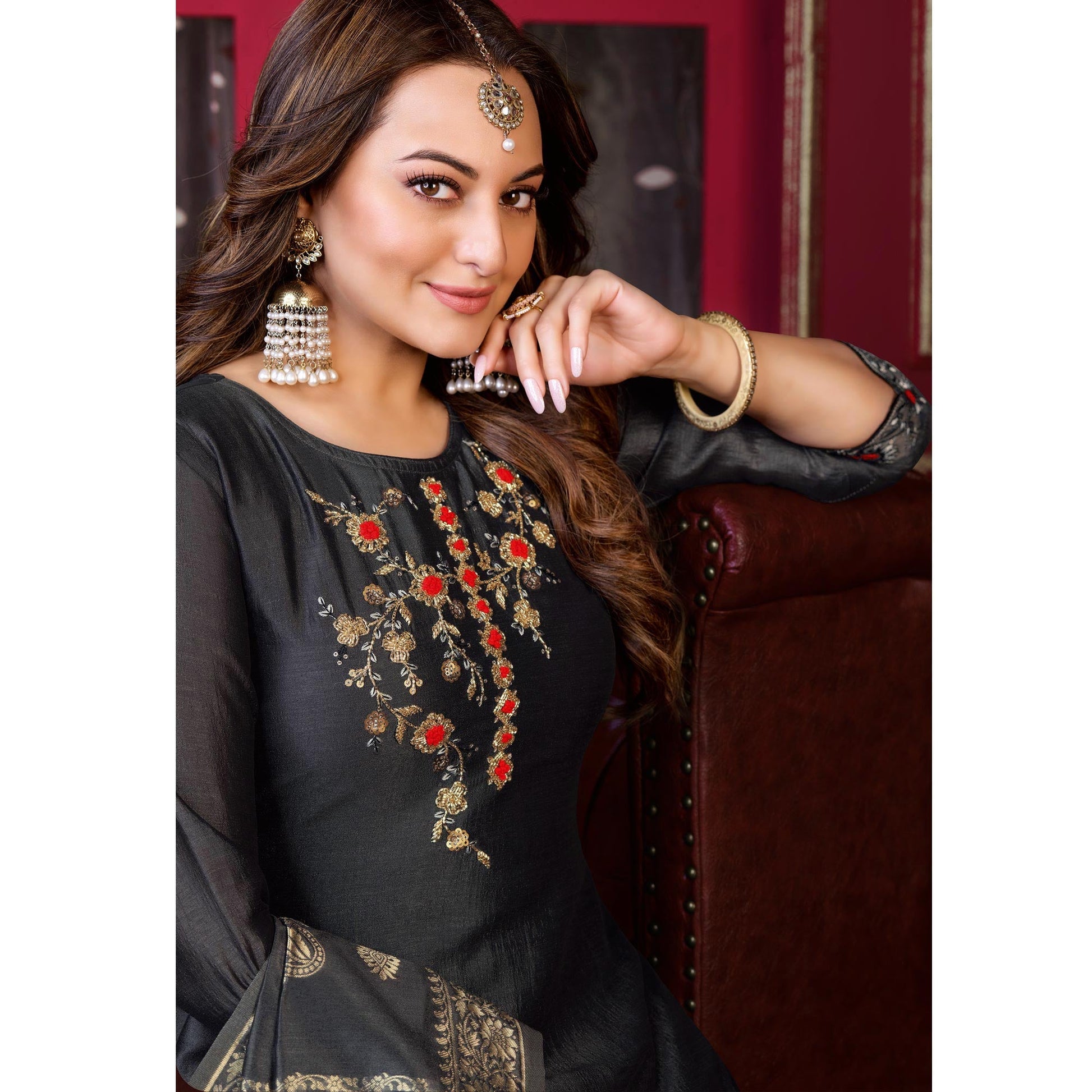 grey-floral-sequins-embroidered-georgette-suit