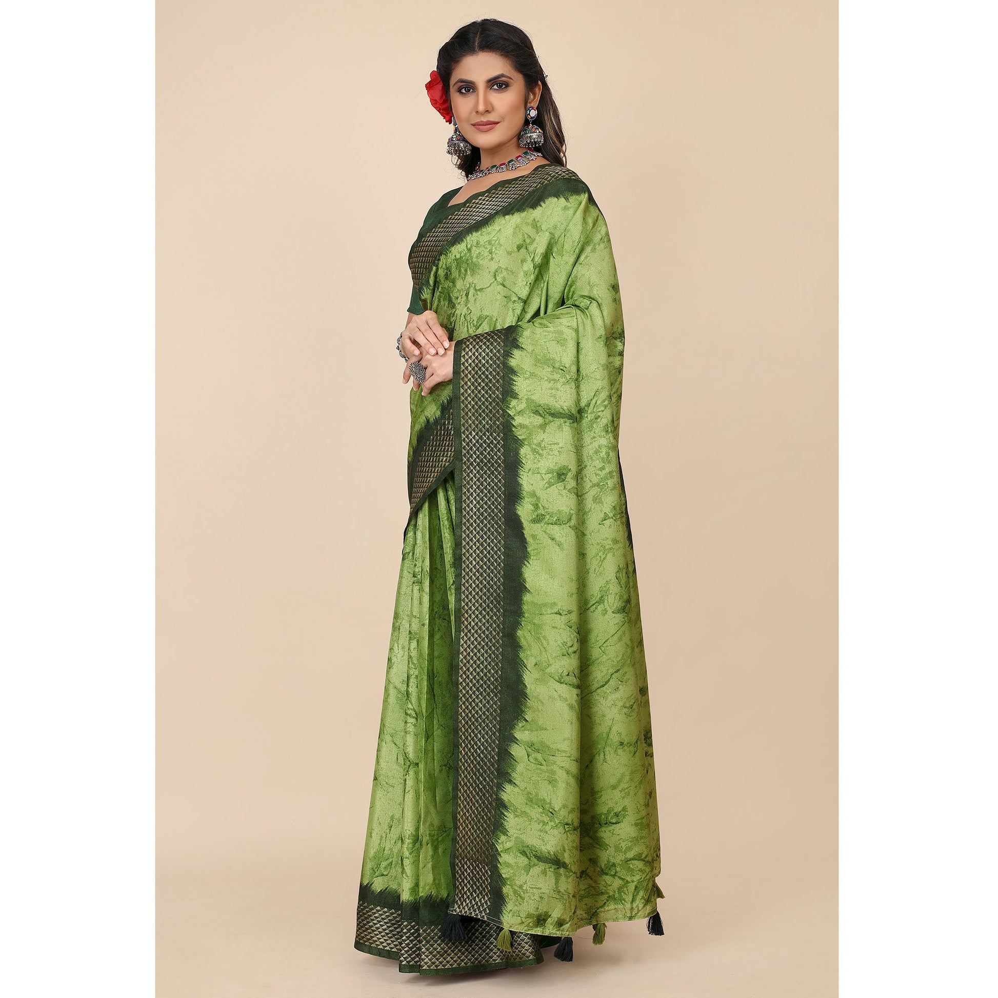 green-printed-cotton-silk-saree-with-zari-border