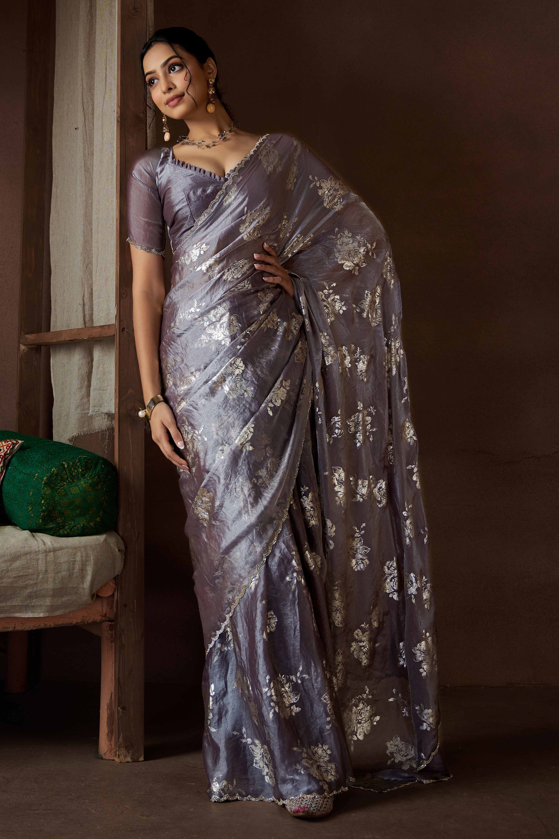 grey-floral-foil-printed-satin-silk-saree-with-zarkan-border-4