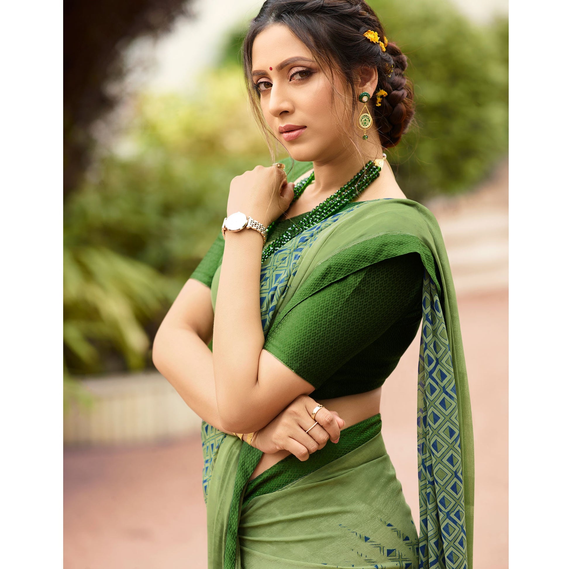 green-printed-georgette-saree-8