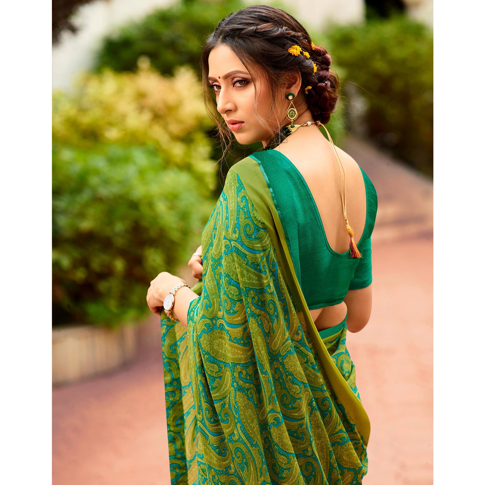 green-printed-georgette-saree-7