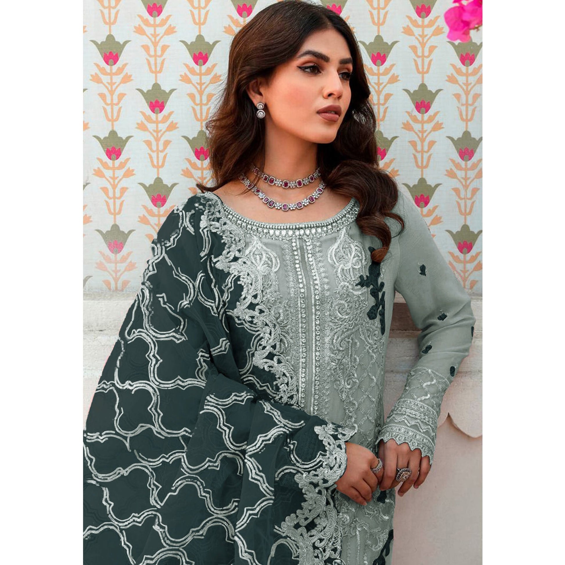 green-floral-embroidered-organza-semi-stitched-pakistani-suit