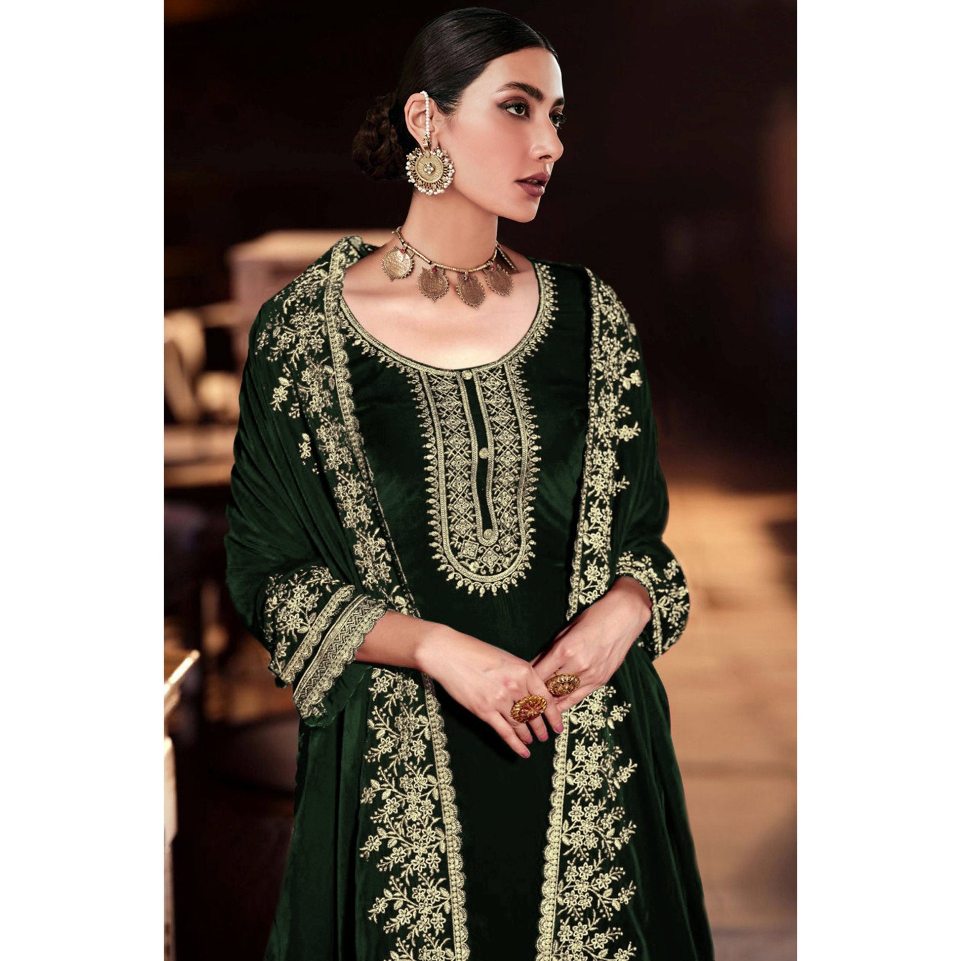 green-floral-embroidered-velvet-semi-stitched-suit