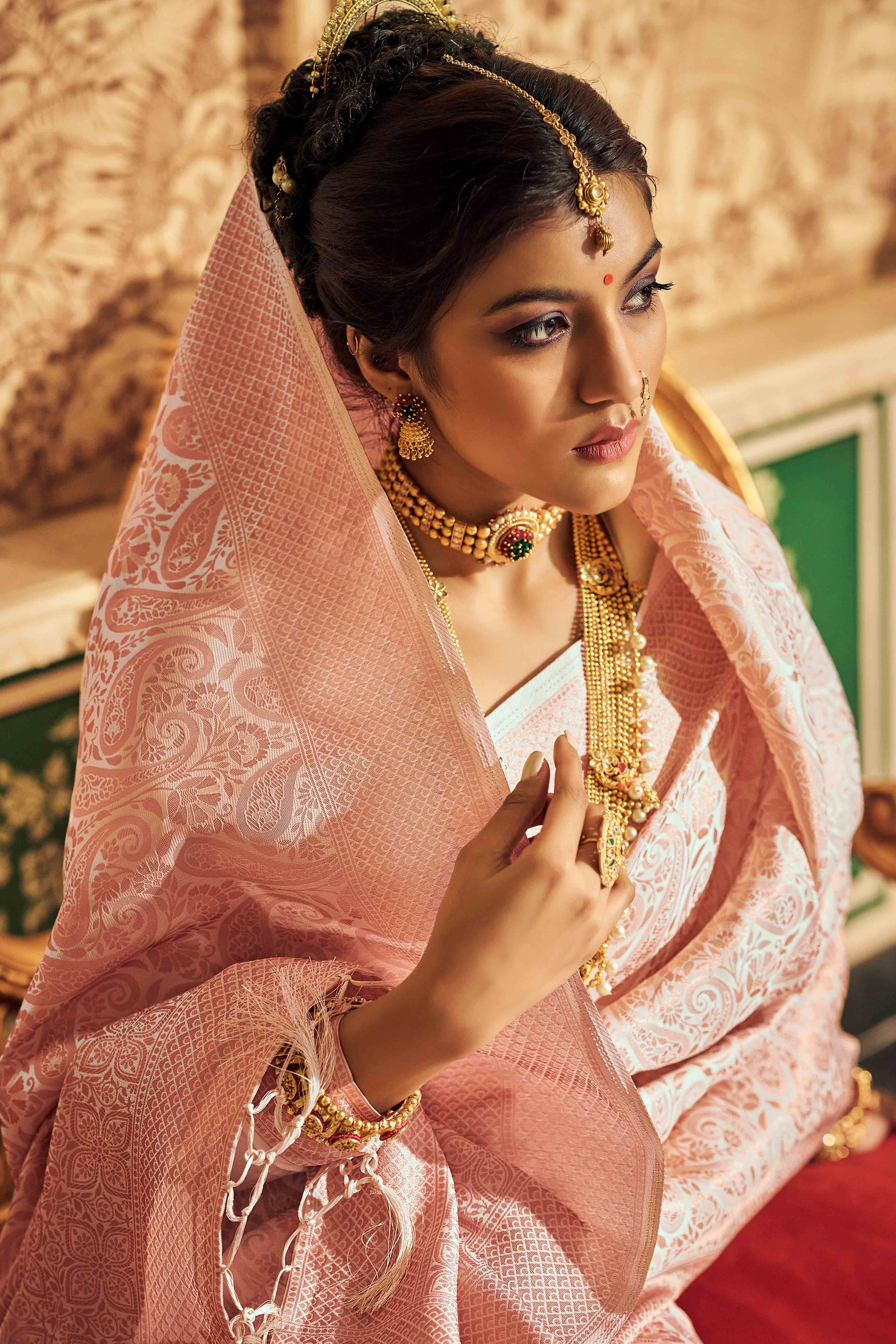 Cream Floral Zari Woven Kanjivaram SIlk Saree