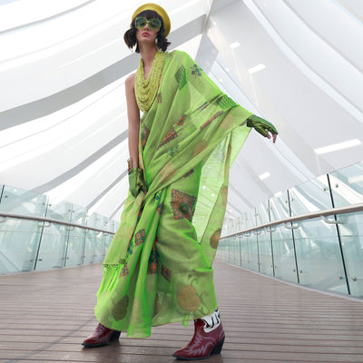 green-woven-art-silk-saree-with-digital-print-1